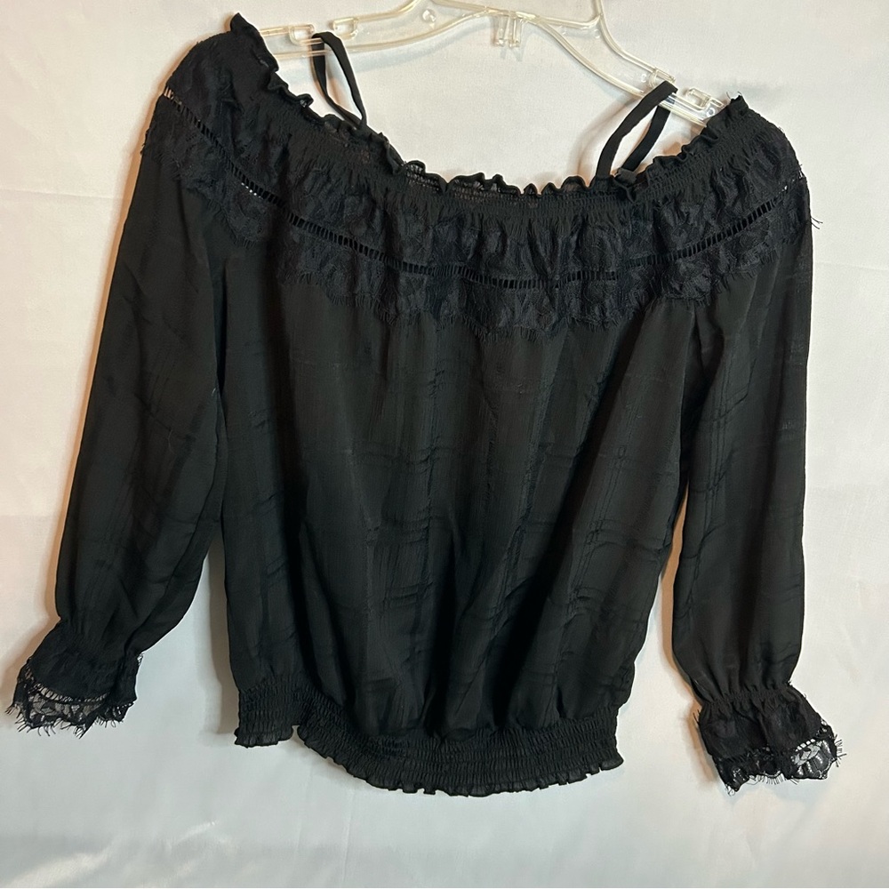 Amy Wear Off The Shoulder Long Sleeve Top